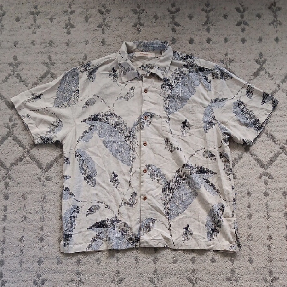 Tommy Bahama Cream and Gray Patterned Casual Shirt XL 100% Silk